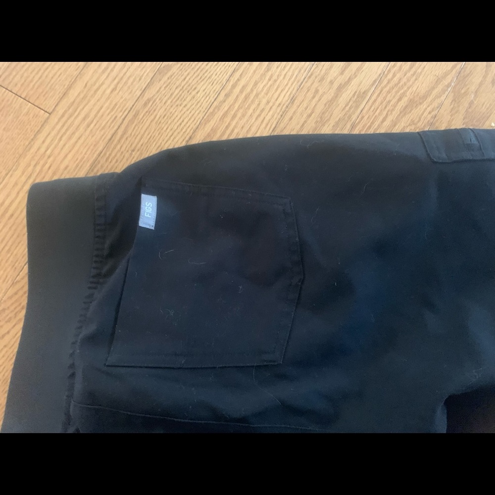 Women’s figs scrub pants size xs